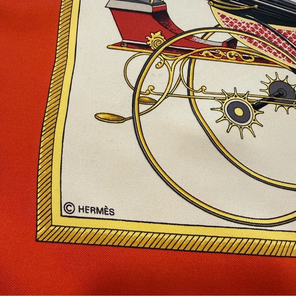 Hermès Paris Carriage Print Silk Scarf - Picture 3 of 12